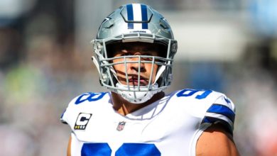 Agora, na terça (30), Tyrone oficializou sua aposentadoria após 9 anos com o Cowboys. "Tem sido uma vida realmente ótima e estou sou grato e abençoado por ter feito parte da incrível organização do Dallas Cowboys", escreveu Crawford. "Nunca imaginei um dia ser um caubói."