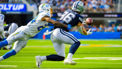 Dalton Schultz viu que pode ser titular do Cowboys mesmo com Blake Jarwin voltando de lesão e nesse começo de temporada é isso que estamos vendo.